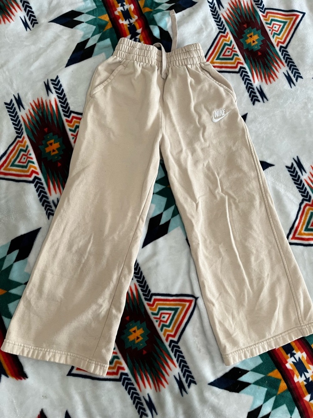 Nike Kids Beige Wide-Leg Joggers - Light Neutral